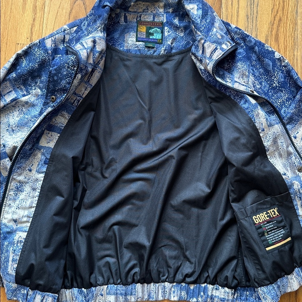 Vintage Forrester’s Blue & Cream Bomber Jacket - Picture 6 of 10